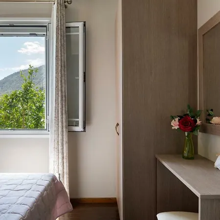 Ainos Retreat Holiday home *