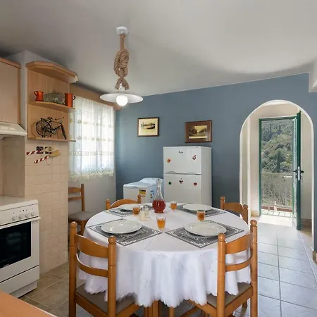 Ainos Retreat Holiday home